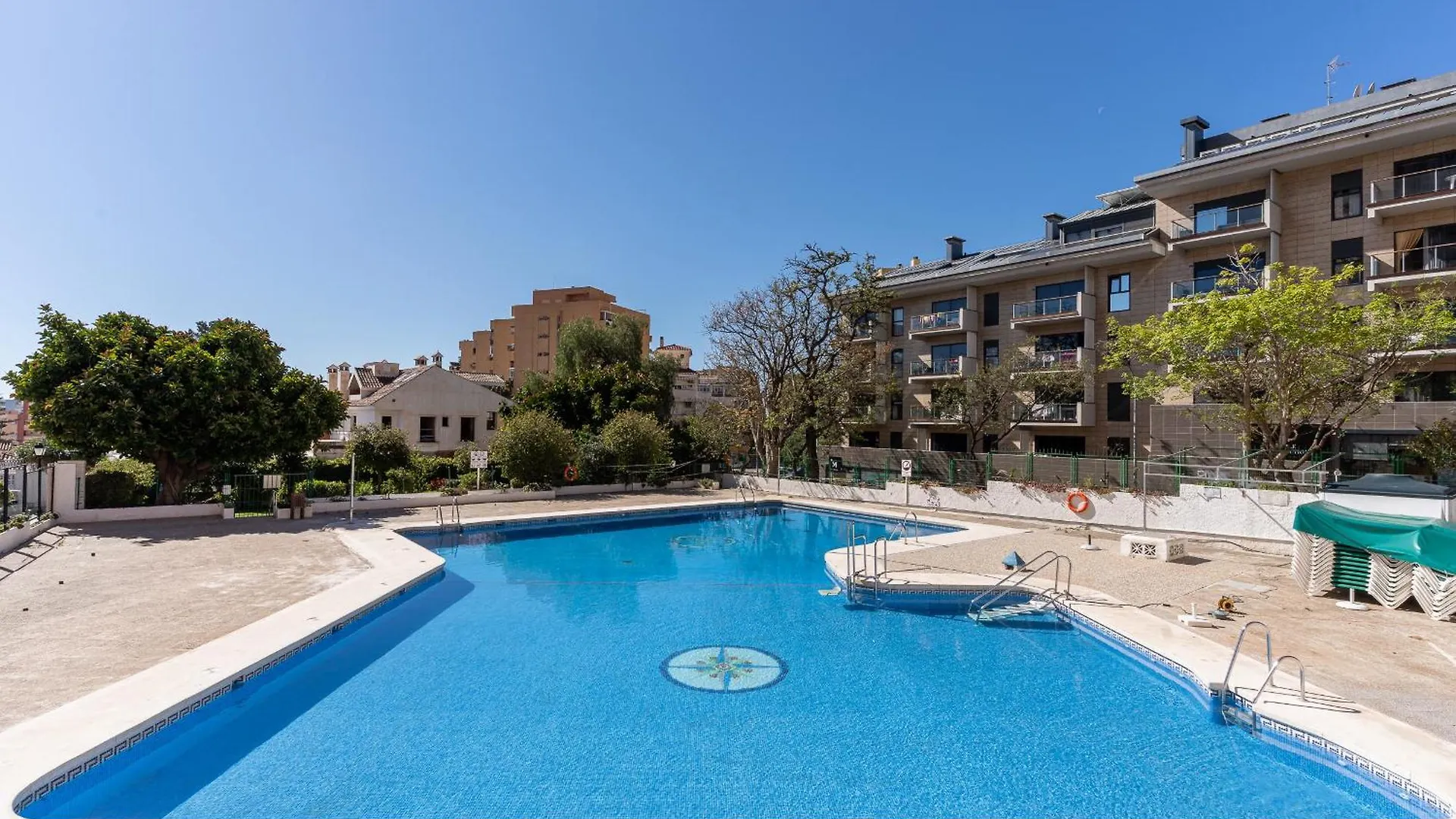 Blonzu Yibuti Apartment Benalmadena Spain